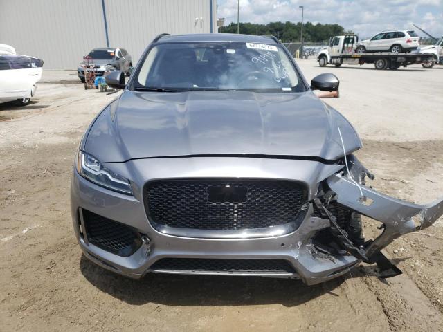 SADCP2FX1LA645283 - 2020 JAGUAR F-PACE CHECKERED FLAG GRAY photo 5