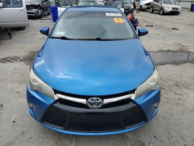 4T1BF1FK9HU802004 - 2017 TOYOTA CAMRY LE ლურჯი ფოტო 5