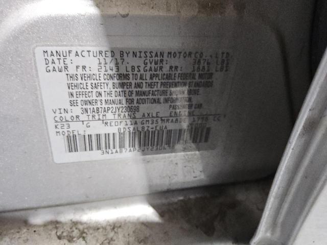 3N1AB7AP2JY230698 - 2018 NISSAN SENTRA S 灰色 照片 12