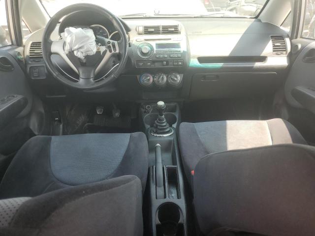 JHMGD37648S038070 - 2008 HONDA FIT SPORT SILVER photo 8