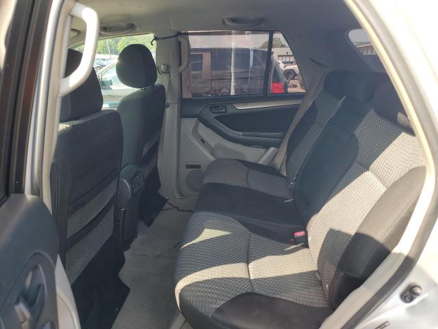 JTEZT14R368009889 - 2006 TOYOTA 4RUNNER SR5 SILVER photo 11
