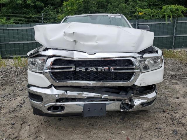 1C6SRFCT2KN612320 - 2019 RAM 1500 TRADESMAN WHITE photo 5