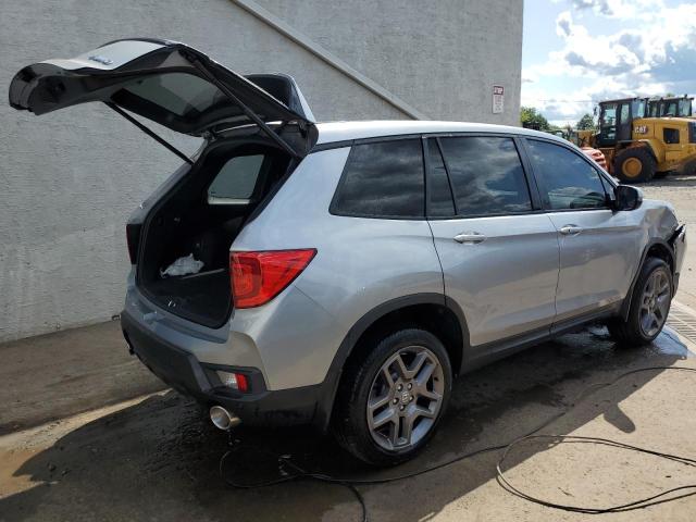 5FNYF8H53PB043694 - 2023 HONDA PASSPORT EXL SILVER photo 3