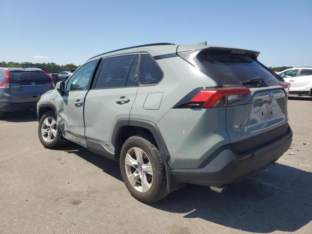 4T3RWRFV1MU025987 - 2021 TOYOTA RAV4 XLE GREEN photo 2