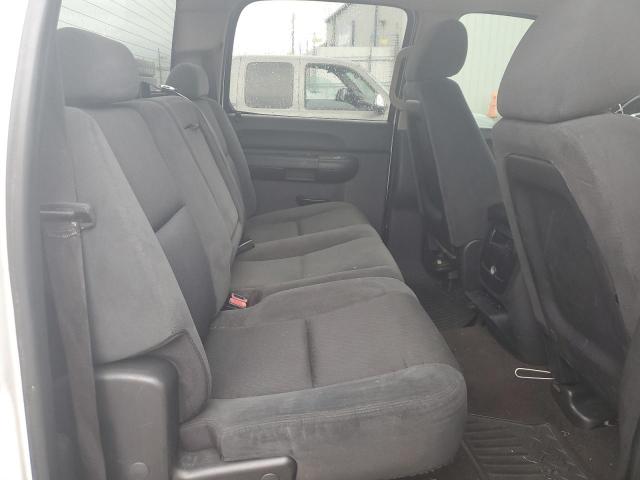 1GCHC23628F109249 - 2008 CHEVROLET SILVERADO C2500 HEAVY DUTY WHITE photo 10