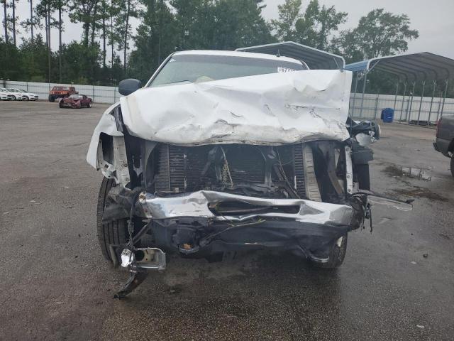 1GCHC23628F109249 - 2008 CHEVROLET SILVERADO C2500 HEAVY DUTY WHITE photo 5