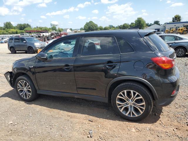 JA4AP4AU5KU018198 - 2019 MITSUBISHI OUTLANDER SE 黑色 照片 2