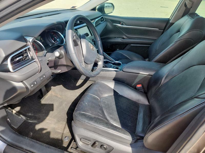 4T1B61HK6JU104128 - 2018 TOYOTA CAMRY XSE GRAY photo 7