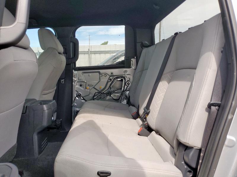 3TYLB5JN9ST065089 - 2025 TOYOTA TACOMA DOUBLE CAB Gümüş fotoğraf 10