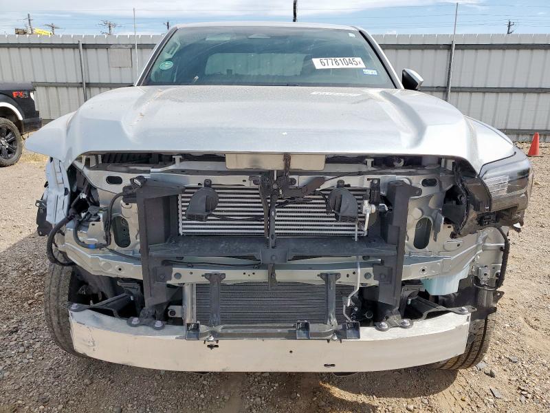 3TYLB5JN9ST065089 - 2025 TOYOTA TACOMA DOUBLE CAB Gümüş fotoğraf 5