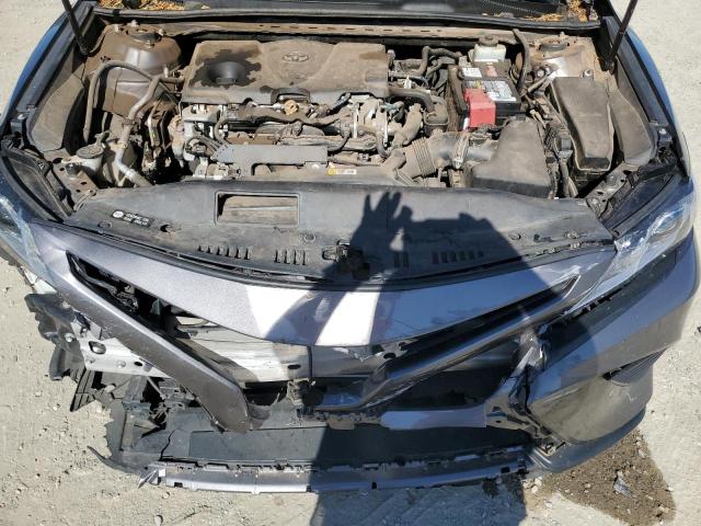 4T1B11HK6JU065653 - 2018 TOYOTA CAMRY L 灰色 照片 11