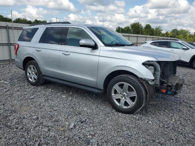 1FMJU1HT7KEA00561 - 2019 FORD EXPEDITION XLT Plata foto 4