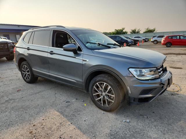 3VV2B7AX2JM197891 - 2018 VOLKSWAGEN TIGUAN SE ნაცრისფერი ფოტო 4