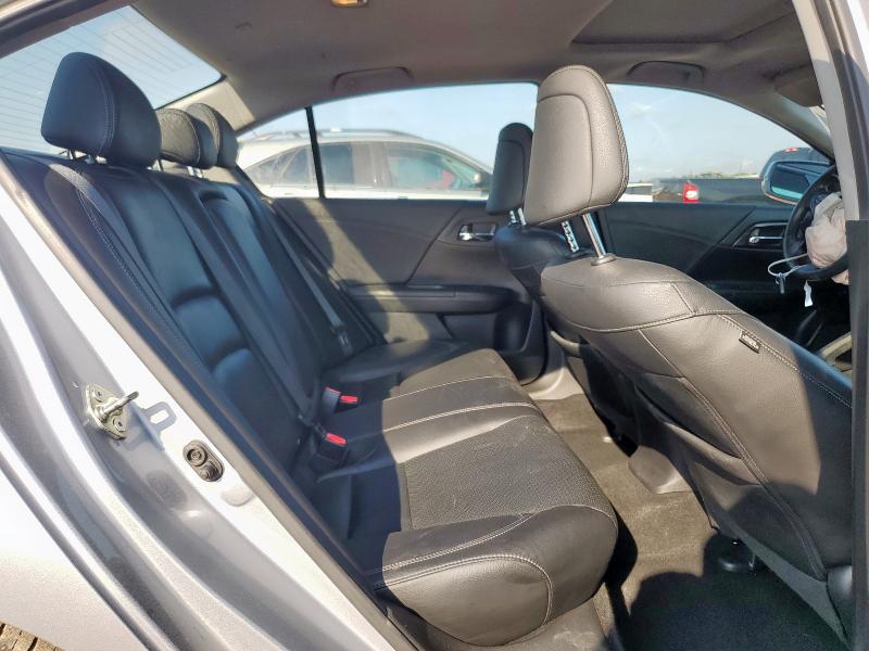 1HGCR2F83HA121303 - 2017 HONDA ACCORD EXL 银色 照片 10