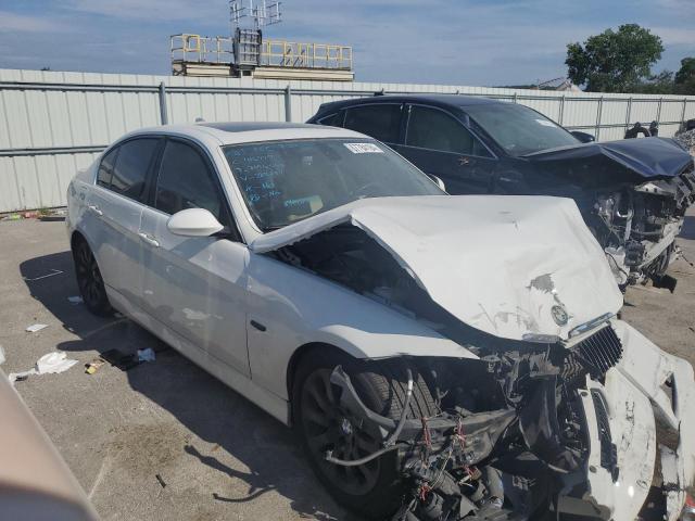 WBAVD53548A285254 - 2008 BMW 335 XI WHITE photo 4