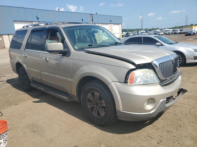 5LMFU28R44LJ25030 - 2004 LINCOLN NAVIGATOR GOLD photo 4