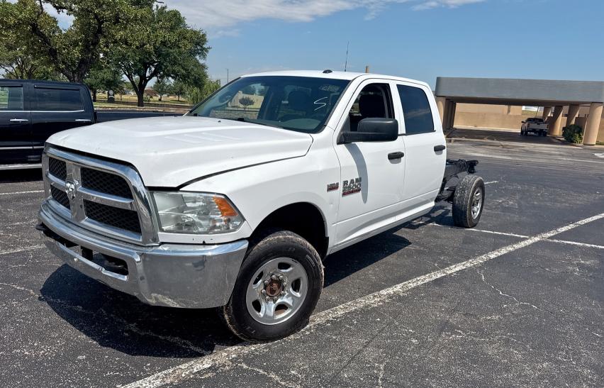 3C6TR5HT9DG536324 - 2013 RAM 2500 ST Білий фото 2