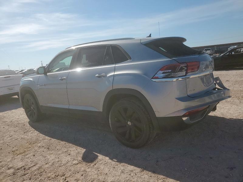 1V2WE2CA3NC203268 - 2022 VOLKSWAGEN ATLAS CROS SE SILVER photo 2