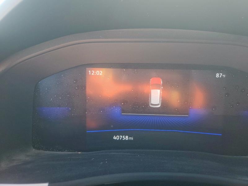 1V2WE2CA3NC203268 - 2022 VOLKSWAGEN ATLAS CROS SE SILVER photo 9