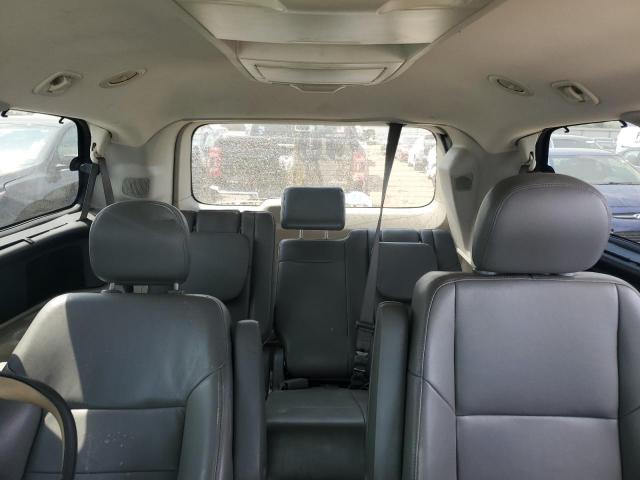 2C4RVABG1CR222338 - 2012 VOLKSWAGEN ROUTAN SE WHITE photo 10