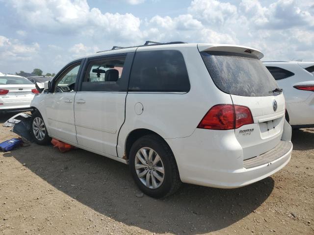2C4RVABG1CR222338 - 2012 VOLKSWAGEN ROUTAN SE WHITE photo 2