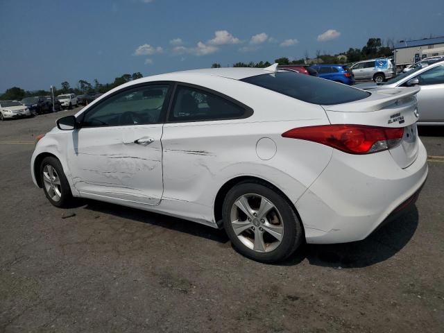 KMHDH6AE8DU022586 - 2013 HYUNDAI ELANTRA CO GS WHITE photo 2