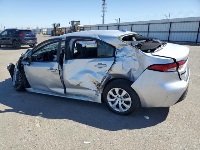 5YFB4MDE3SP334509 - 2025 TOYOTA COROLLA LE SILVER photo 2