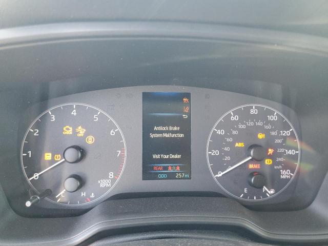 5YFB4MDE3SP334509 - 2025 TOYOTA COROLLA LE SILVER photo 9