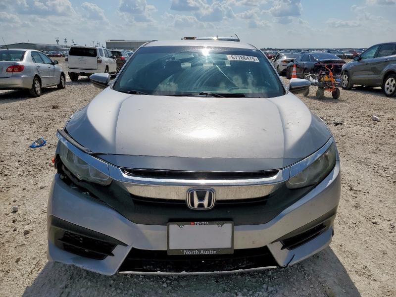 19XFC2F57JE029097 - 2018 HONDA CIVIC LX 银色 照片 5