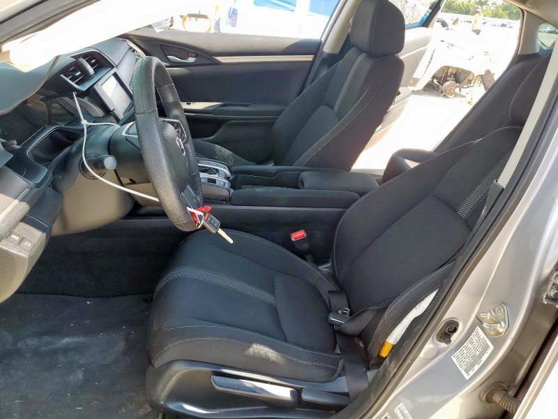 19XFC2F57JE029097 - 2018 HONDA CIVIC LX 银色 照片 7