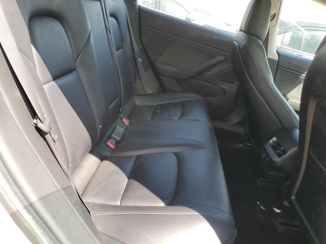 5YJ3E1EA1JF034800 - 2018 TESLA MODEL 3 SILVER photo 10