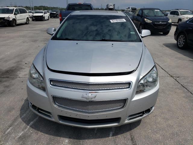 1G1ZE5E76BF167063 - 2011 CHEVROLET MALIBU LTZ ვერცხლისფერი ფოტო 5