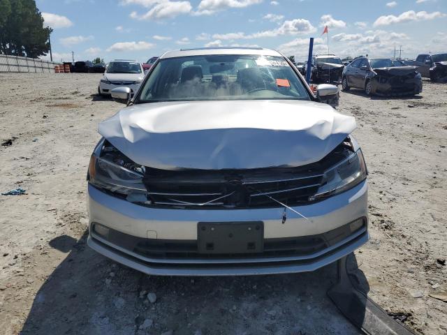 3VWLA7AJ4FM281779 - 2015 VOLKSWAGEN JETTA TDI 银色 照片 5