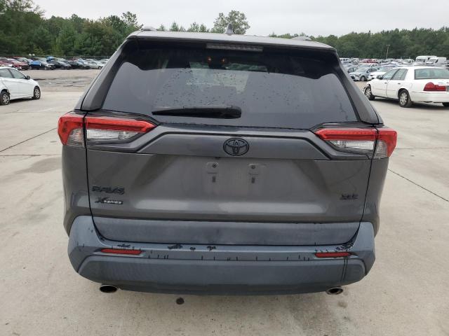2T3W1RFV0LC070758 - 2020 TOYOTA RAV4 XLE GRAY photo 6