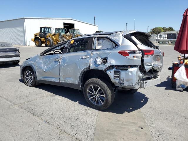 5TDJGRFH0KS070602 - 2019 TOYOTA HIGHLANDER HYBRID SILVER photo 2