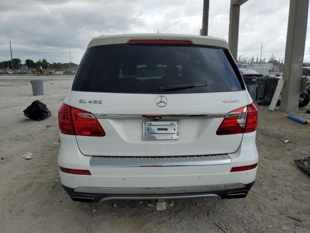 4JGDF7CE8EA294762 - 2014 AUSTIN A40 450 4MATIC WHITE photo 6