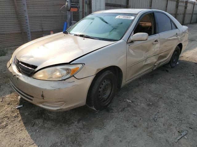 2004 TOYOTA CAMRY LE, 
