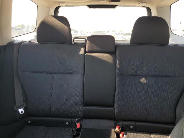 JF2SHBBC0CH421776 - 2012 SUBARU FORESTER 2.5X Srebrny zdjęcie 10