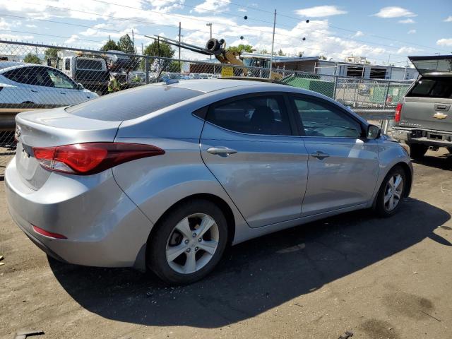 5NPDH4AE3GH778379 - 2016 HYUNDAI ELANTRA SE SILVER photo 3