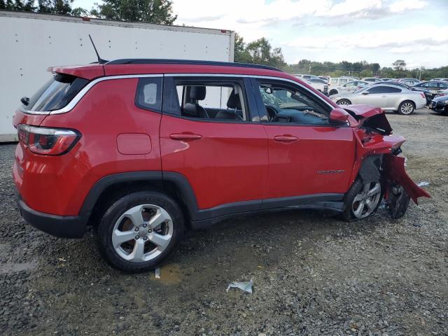 3C4NJCBB2JT300601 - 2018 JEEP COMPASS LATITUDE RED photo 3