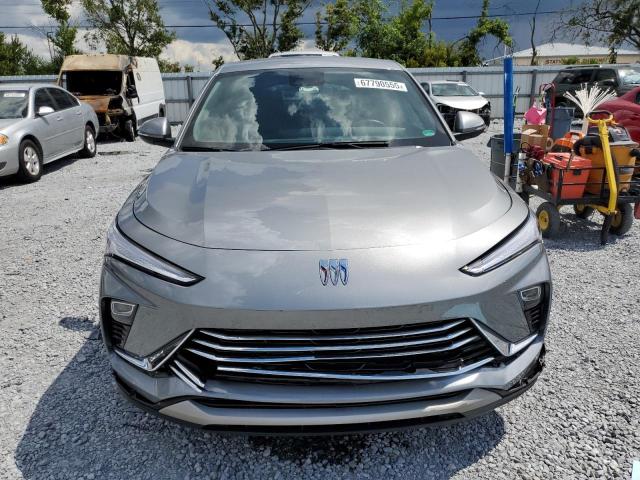 KL47LAE26RB070927 - 2024 BUICK ENVISTA PREFERRED SILVER photo 5