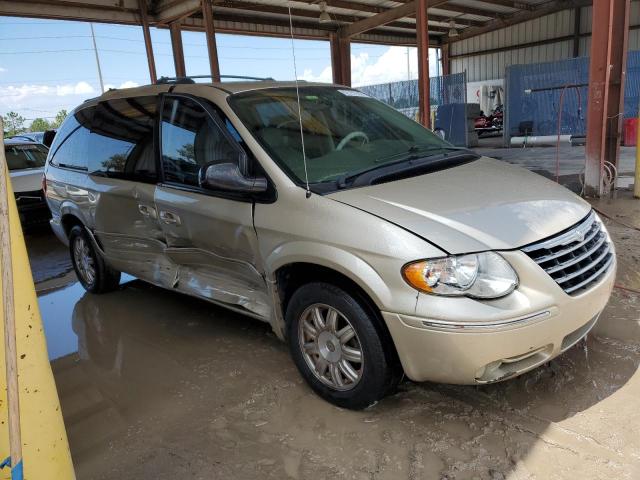 2C4GP54L55R508053 - 2005 CHRYSLER TOWN & COU TOURING 棕色 照片 4