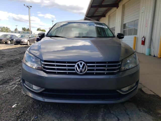 1VWBN7A36EC021479 - 2014 VOLKSWAGEN PASSAT SE GRAY photo 5