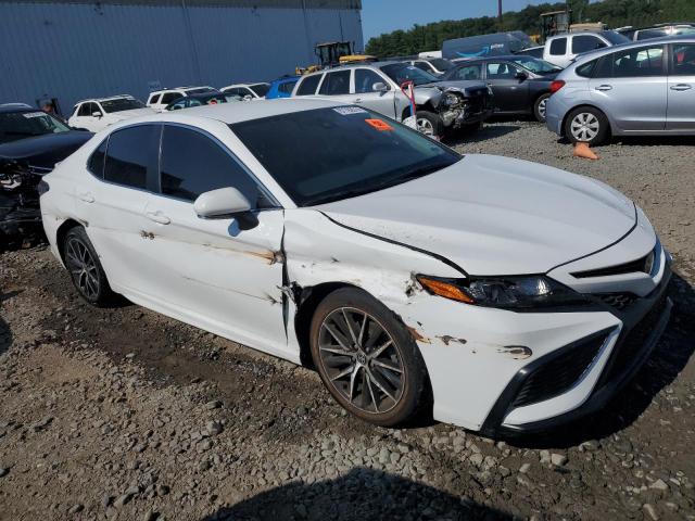 4T1G11AK4PU767043 - 2023 TOYOTA CAMRY SE NIGHT SHADE WHITE photo 4