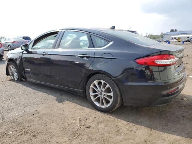3FA6P0LU8KR147809 - 2019 FORD FUSION SE შავი ფოტო 2