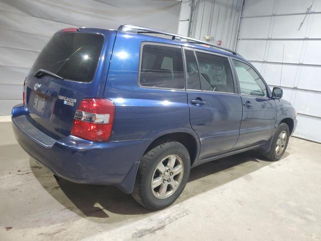 JTEDP21A840009109 - 2004 TOYOTA HIGHLANDER BASE BLUE photo 3
