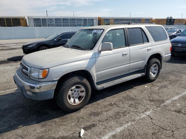 1999 TOYOTA 4RUNNER SR5, null