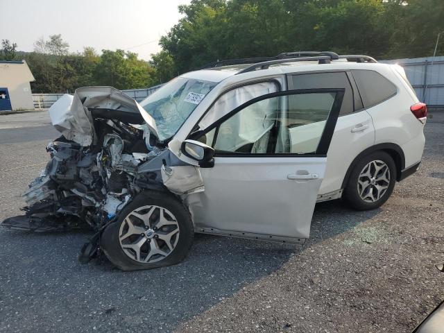 2022 SUBARU FORESTER PREMIUM, 