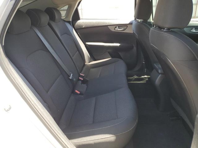 3KPF24AD0KE117729 - 2019 KIA FORTE FE 银色 照片 10