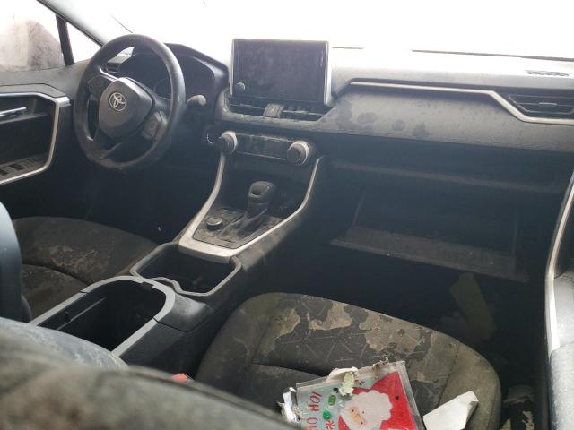 4T3RWRFV2RU138421 - 2024 TOYOTA RAV4 XLE WHITE photo 8